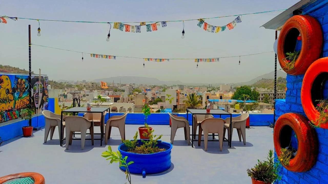 Hill Paradise Home Stay Udaipur Ngoại thất bức ảnh